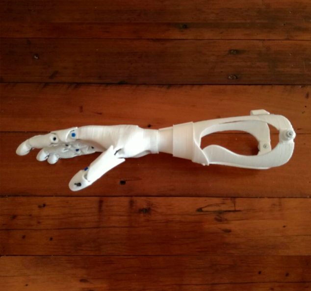 Prototipo soquete prótesis impresión 3D